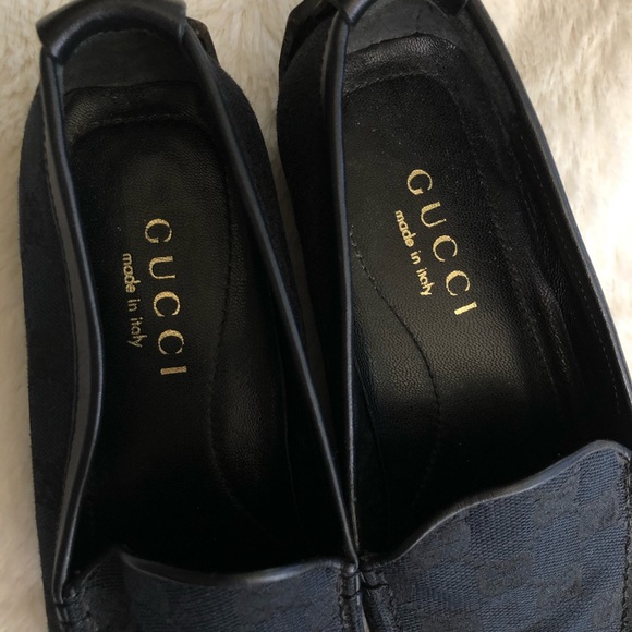 Gucci signature shoes - Picture 3 of 7